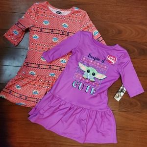2 Star Wars dresses girls size XS (4/5)